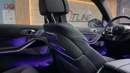 바우어 앤 윌킨스 전주 BMW LCI X7(G07) 40i 회오리 트위터 앰비언트 티오티라인에서 깔끔한 시공 / 전주시 덕진구
