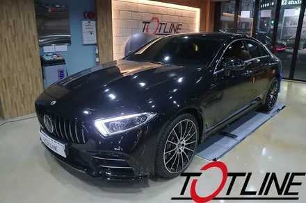 전주에서 보조배터리 벤츠에 가장 장착을 잘하는곳은? 티오티라인 에서 신형CLS400D 아이나비블랙박스와 함께 시공 / 전주시 덕진구