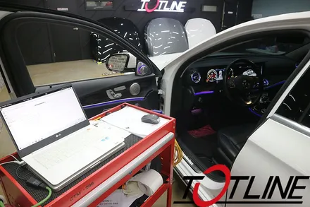 부산벤츠송풍구엠비언트, 3D전동부메스터 E클래스(W213) 시공 / 전주시 덕진구