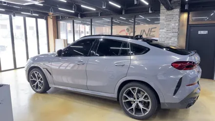 자동차 랩핑으로 색상을 변경 가능? BMW X6(G06) 크롬 죽이기, 루프스킨 PPF까지 한 번에 / 전주시 덕진구