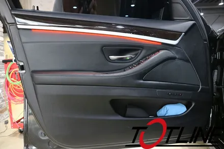 BMW 5시리즈 BMW엠비언트 티오티라인 에서 가장 깔끔하게 장착 / 전주시 덕진구