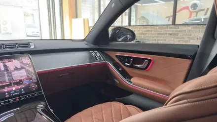 벤츠 신형 S 클래스(W223) 삭제된 옵션 액티브 앰비언트, 4D 전동 부메스터 / 전주시 덕진구