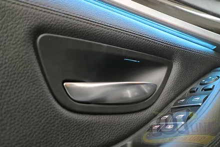 수입차전문점 티오티라인에서 BMW 5시리즈 무드등 엠비언트라이트 시공 / 전주시 덕진구