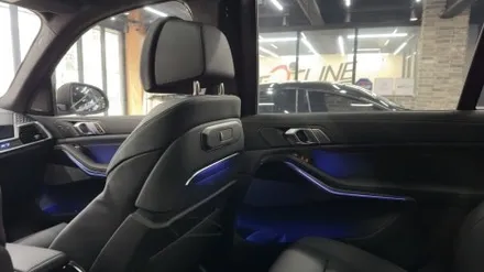 바우어 앤 윌킨스 전주 BMW LCI X7(G07) 40i 회오리 트위터 앰비언트 티오티라인에서 깔끔한 시공 / 전주시 덕진구