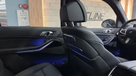 바우어 앤 윌킨스 전주 BMW LCI X7(G07) 40i 회오리 트위터 앰비언트 티오티라인에서 깔끔한 시공 / 전주시 덕진구