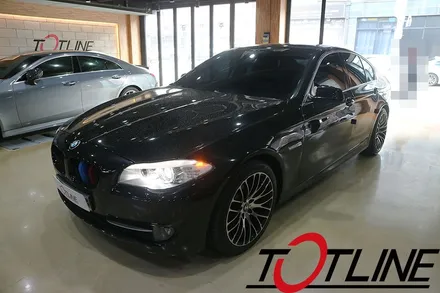 BMW 5시리즈 BMW엠비언트 티오티라인 에서 가장 깔끔하게 장착 / 전주시 덕진구