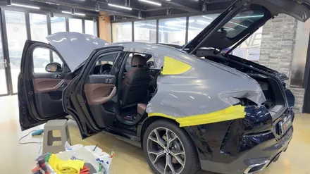 자동차 랩핑으로 색상을 변경 가능? BMW X6(G06) 크롬 죽이기, 루프스킨 PPF까지 한 번에 / 전주시 덕진구