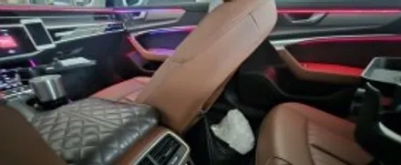 신형 아우디 A6 c8 실내엠비언트라이트는 역시 에이비클 유니버셜~ / 천안 서북구