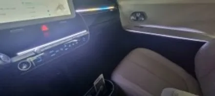 아이오닉 5 실내 엠비언트라이트 역시 에이비클 액티브 순정연동으로 확실하게 만들어보아요~!! / 천안 서북구