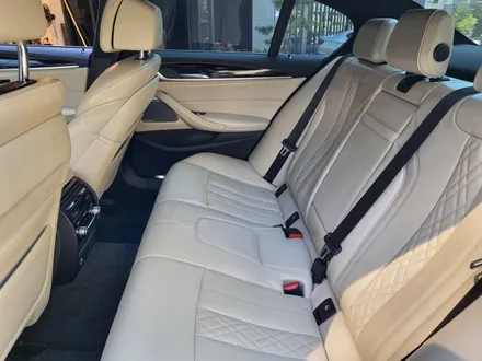 [BMW 530d G30] 인천 실내커스텀 시공, 베이지컬러 인테리어 변화로 가죽시트부터 실내트림 포인트 변화주기 / 인천 서구, 부평, 부천