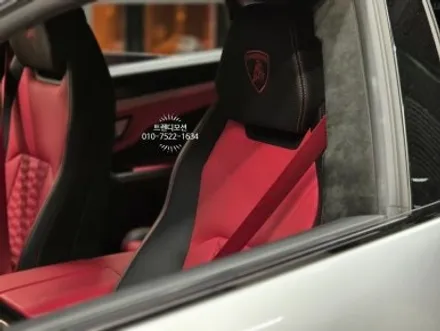 람보르기니 우루스 핸들과 컬러안전벨트 커스텀 전문점 / 인천 서구 가정동