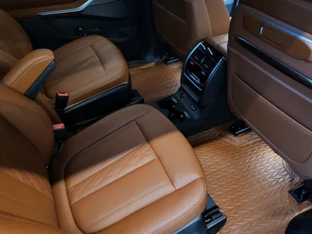 [BMW X7] 자동차 바닥 카매트, 순정처럼 깔끔한 방수 엠보싱 마감! / 인천 서구, 부평, 부천
