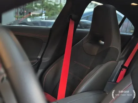 벤츠 CLA 250 전좌석 레드 색상의 컬러안전벨트 / 인천 서구 가정동