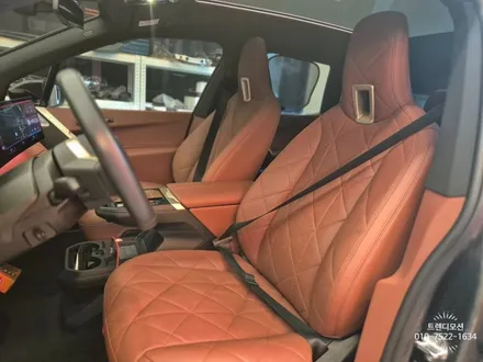 BMW IX 인테리어 블루 컬러안전벨트 출고 후 시공! / 인천 서구 가정동