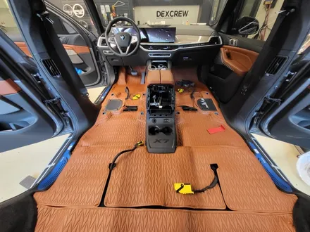 [BMW X7] 자동차 바닥 카매트, 순정처럼 깔끔한 방수 엠보싱 마감! / 인천 서구, 부평, 부천