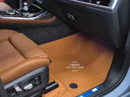 BMW X7 실내 바닥매트, 자동차 인테리어 모빌하임으로! / 인천 서구 가정동