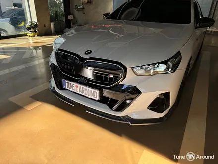 BMW 520i M60블랙그릴 컵홀더 센터콘솔 엠비언트 크리스탈기어4종세트 / 성남,분당,판교