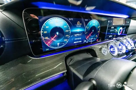 벤츠E53AMG 빠져있는 와이드콕핏 상단 계기판 엠비언트 추가 / 성남,분당,판교