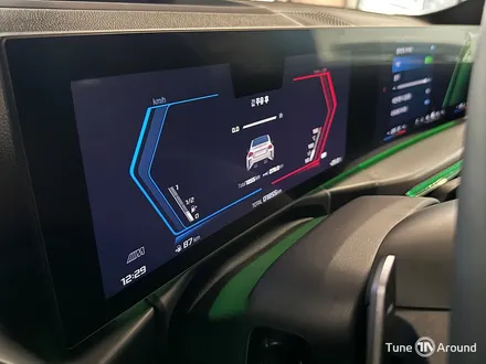 BMW M2 LCI 순정연동 엠비언트라이트 시공 회오리스피커 기어패널 컵홀더 / 성남,분당,판교