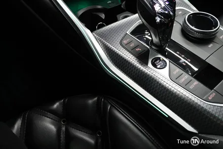 BMW i4 실내 분위기를 바꾸는 확실한 변화 크리스탈기어봉 엠비언트 시공 / 성남,분당,판교