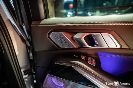 BMW X7 LCI 회오리스피커 엠비언트 풀세트 트렁크 식빵등 시공 / 성남,분당,판교