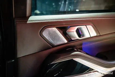 BMW X7 LCI 회오리스피커 엠비언트 풀세트 트렁크 식빵등 시공 / 성남,분당,판교