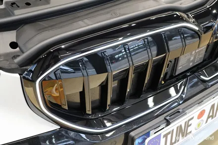 BMW 신형 5시리즈 G60 520i 블랙그릴 교체 리어스포일러 부착 / 성남,분당,판교