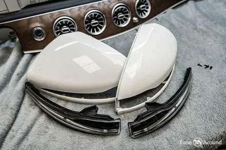 벤츠 E300e 송풍구엠비언트와 웰컴라이트 무빙턴시그널 교체 / 성남,분당,판교