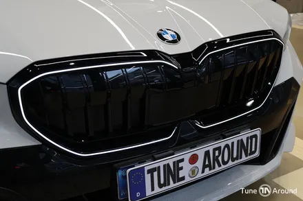 BMW 신형 5시리즈 G60 520i 블랙그릴 교체 리어스포일러 부착 / 성남,분당,판교