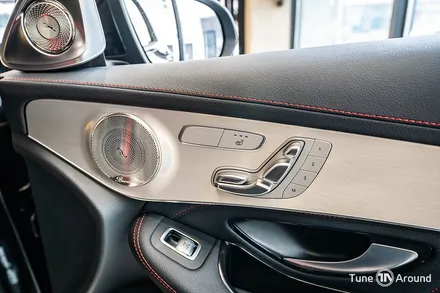 벤츠 GLC43AMG 통풍시트 송풍구엠비언트 4D부메스터 전동트위터 / 성남,분당,판교