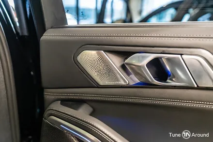 BMW X6 회오리커버 풀세트 교체와 AVI 스피커튜닝 관련 정보 / 성남,분당,판교