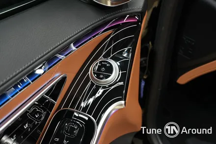 벤츠 W223 S500 실내의 완성 송풍구엠비언트 피아노트림 포함 5가지 시공 / 성남,분당,판교