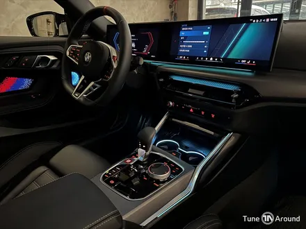BMW M2 LCI 순정연동 엠비언트라이트 시공 회오리스피커 기어패널 컵홀더 / 성남,분당,판교