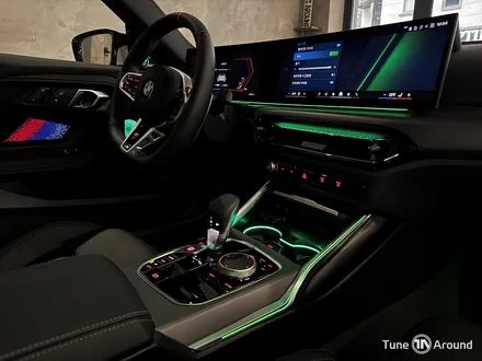 BMW M2 LCI 순정연동 엠비언트라이트 시공 회오리스피커 기어패널 컵홀더 / 성남,분당,판교
