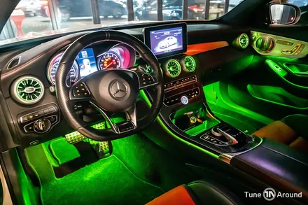 벤츠송풍구엠비언트와 64컬러 엠비언트라이트 적용된 AMG C63 / 성남,분당,판교