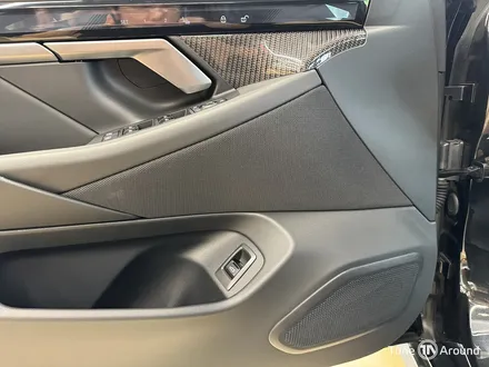BMW 5시리즈 i5 M60 회오리스피커 엠비언트 2열도어까지 / 성남,분당,판교