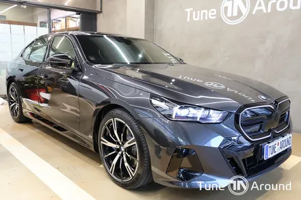 BMW G60 530i M60그릴 뿔미러 기어패널 천장 실내등 엠비언트 / 성남,분당,판교