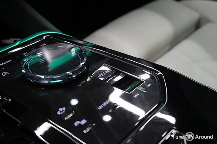 BMW G60 530i 블랙 레터링 기어패널 엠비언트 크리스탈 기어세트 / 성남,분당,판교
