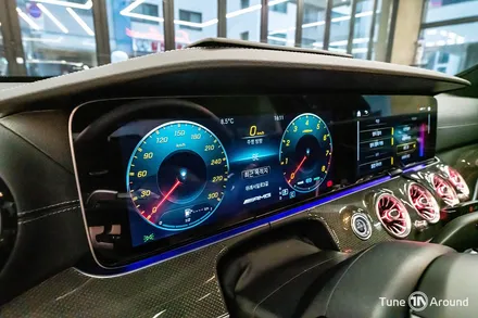 벤츠E53AMG 빠져있는 와이드콕핏 상단 계기판 엠비언트 추가 / 성남,분당,판교