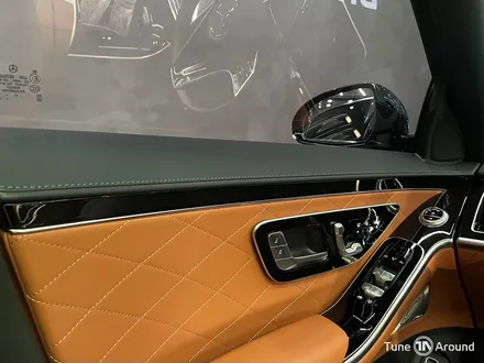 벤츠 피아노트림 액티브엠비언트 순정 4D 부메스터 W223 S450 / 성남,분당,판교