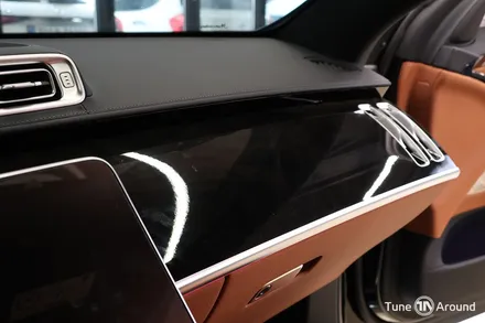 벤츠 W223 S500 4D부메스터 액티브엠비언트 피아노라커트림 시공 / 성남,분당,판교