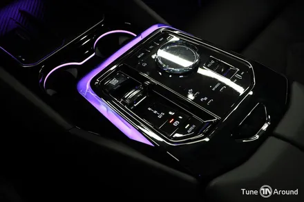 BMW 520i 엠비언트 튜닝 기어패널 천장독서등 라인 회오리스피커 도어캐치 / 성남,분당,판교