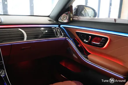 벤츠 W223 S500 4D부메스터 액티브엠비언트 피아노라커트림 시공 / 성남,분당,판교