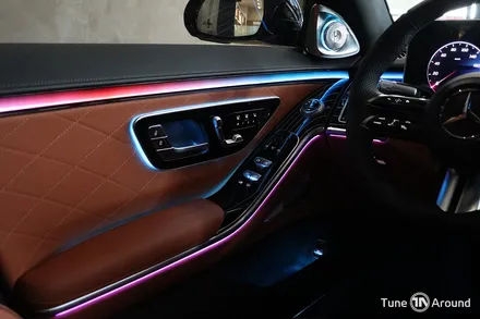 벤츠 W223 S500 4D부메스터 액티브엠비언트 피아노라커트림 시공 / 성남,분당,판교