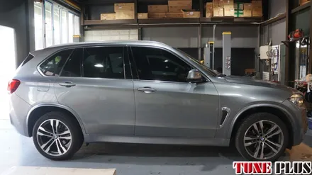 경남 창원 마산 튠플러스 BMW X5 레이노 크로마9 열반사 썬팅 필름 시공 / 창원 의창구 서상동