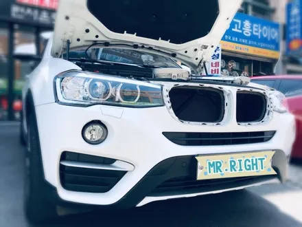 bmw x4 파인뷰 x5 블랙박스.m라인그릴 시공 해보자.동대문블랙박스장착점.런사운드 / 동대문구 장안동