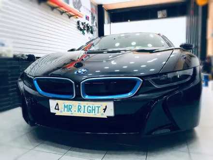 bmw i8 화이트 전체랩핑 시공 하다.장안동랩핑전문점.튜닝커스텀 / 동대문구 장안동