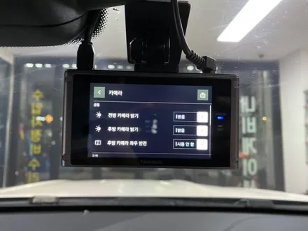 벤츠s63amg 아이나비qxd8000블랙박스.동대문블래박스장착점.튜닝커스텀 / 동대문,광진구,중랑구
