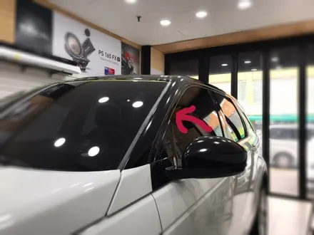 랜드로버 디스커버리 스포츠 루프스킨.사이드미러 검정유광 랩핑시공 해보자.장안동랩핑전문점.튜닝커스텀 / 동대문구 장안동