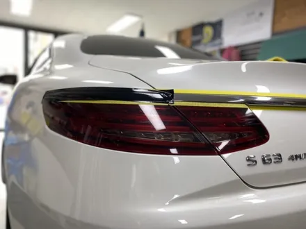 벤츠 s63amg 크롬랩핑 및 엠블럼.레터링 교환 시공.군자동랩핑전문점.튜닝커스텀 / 동대문,광진구,중랑구